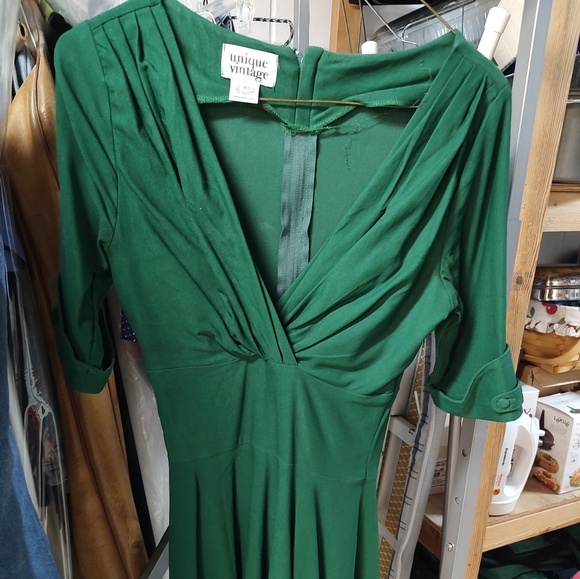 50's Style Green Swing Dress - Picture 3 of 5
